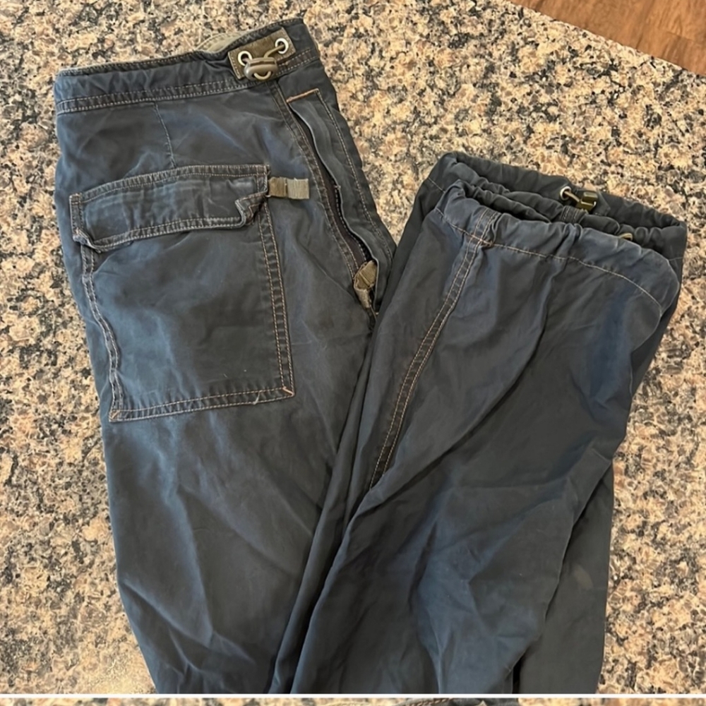 ISO Gap y2k mens paratrooper tech pants size xs